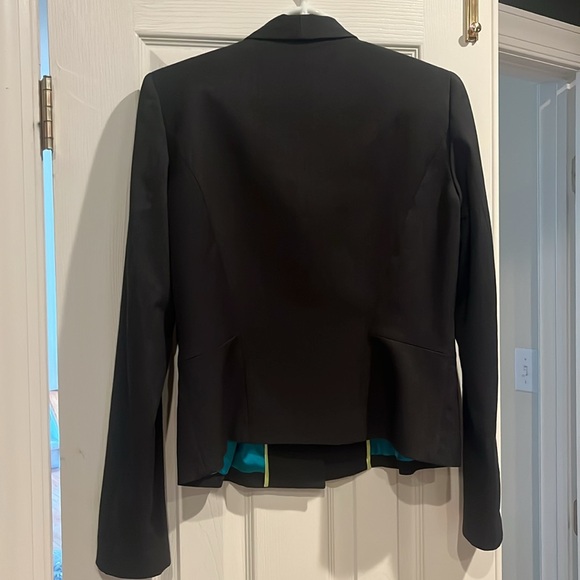 T Tahari Fitted Blazer - Picture 3 of 5